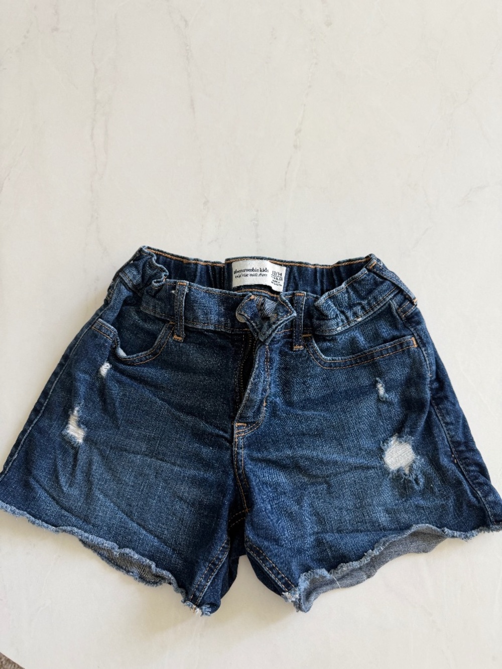 Mid rise high midi short